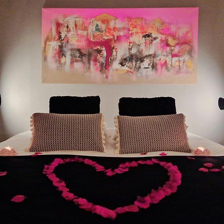 Les Bc Bg Apartment Charleville-Mezieres Bagian luar foto