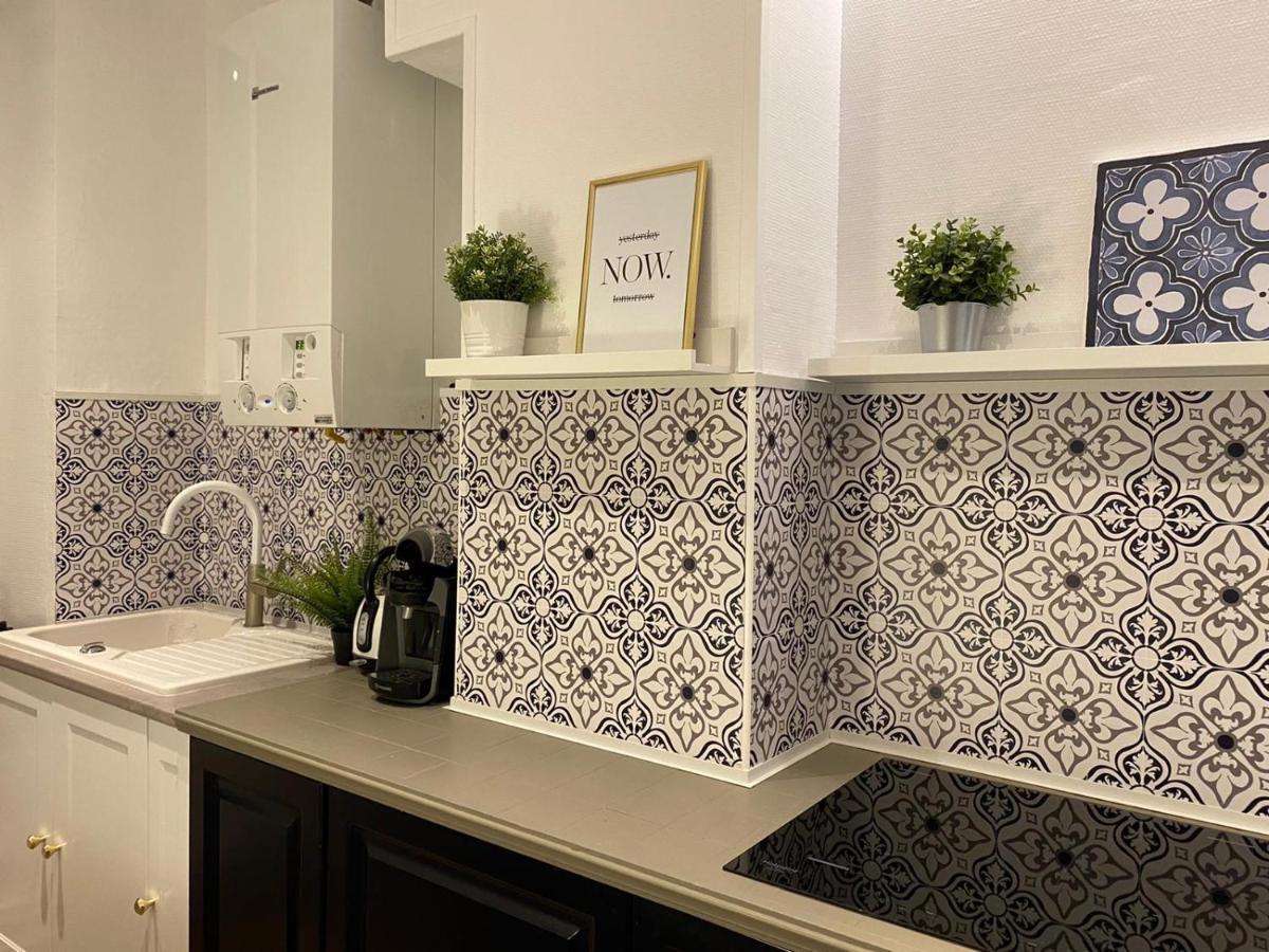 Les Bc Bg Apartment Charleville-Mezieres Bagian luar foto